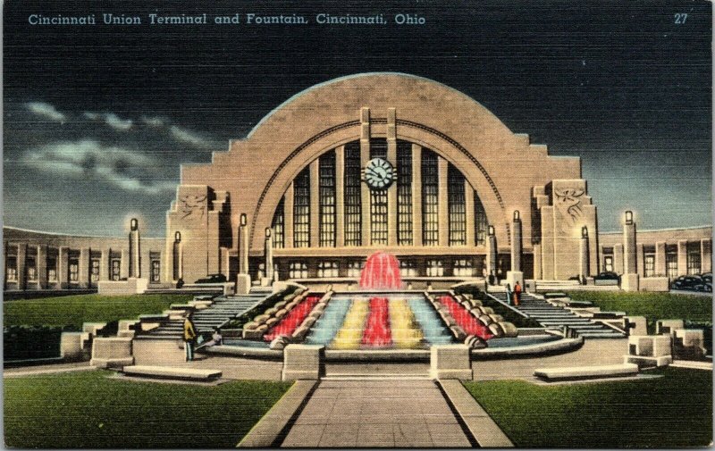 Vtg 1930's Union Terminal Station and Fountain Cincinnati Ohio OH Postcard