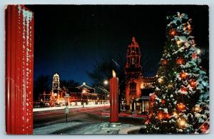 Postcard MO Kansas City County Club Plaza Christmas Decorations c1960s H22