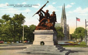 Vintage Postcard 1940's Soldiers Monument Court of Honor Milwaukee Wisconsin #5