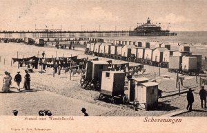 Netherlands Scheveningen Strand Met Wandelhoofd Vintage Postcard 09.90