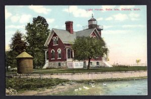 Michigan DETROIT Light House Belle Isle Divided Back