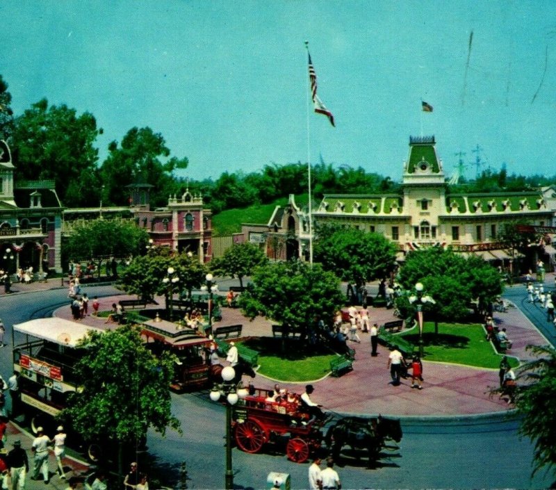 Disneyland Magic Kingdom Town Square Main Street Anaheim CA 1960s Postcard