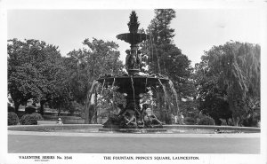 J43/ Australia Foreign Postcard c1940s Launceston Fountain Prince's Square 182