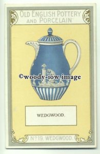 su2023 - Old English Pottery & Porcelain - Wedgwood - postcard Chairman Cigs