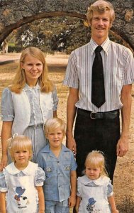 Christian Ministry In Ghana   MARK & AMY HAGERUP~SIM International  Postcard