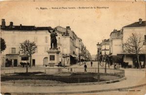 CPA AGEN - Statue et Place Jasmin - Boulevard de la Republique (638646)