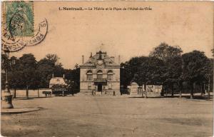 CPA MONTREUIL - La Mairie et la Place de l'Hotel-de-Ville (740309)