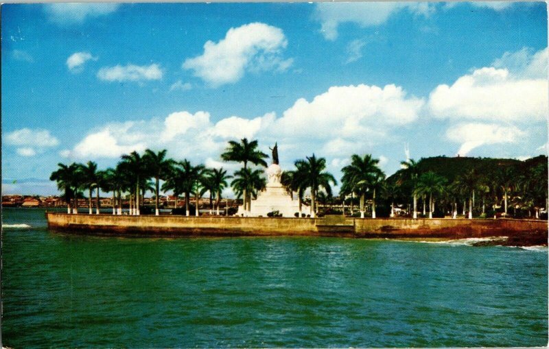 Statue Vasco Nunez de Balboa Pacific Ocean Panama Mundo Postcard Vintage UNP 