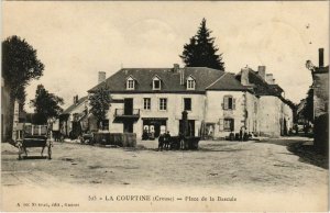 CPA La Courtine Place de la Bascule FRANCE (1050437)