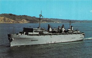 Navy Ship   U.S.S. YELLOWSTONE  Gomper's Class Destroyer  MILITARY  Postcard