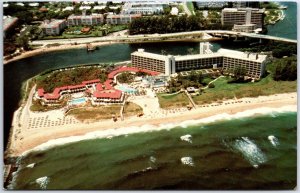 VINTAGE POSTCARD THE BOCA BEACH CLUB AT THE BOCA RATON HOTEL AND CLUB 1970s