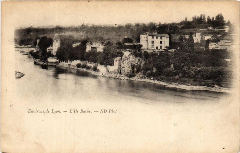 CPA Env. de LYON - l'ILE-BARBE ND Phot (573219)