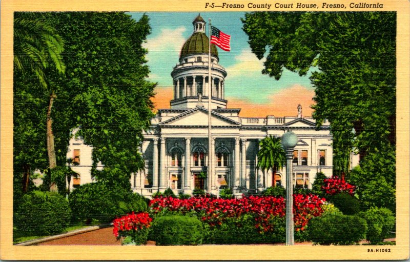 Fresno CA County Court House Red Flowers Postcard unused 12167