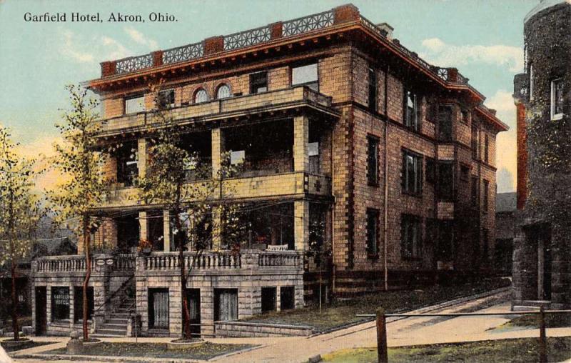 Akron Ohio Garfield Hotel Street View Antique Postcard K28245