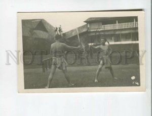 472848 Malaysia Sandokan Aboriginal saber fight Vintage photo postcard