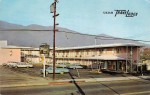 Ukiah, California TRAVELODGE Roadside Motel ca 1960s Cars Vintage Postcard