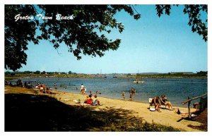 Postcard BEACH SCENE Groton Connecticut CT AP0876