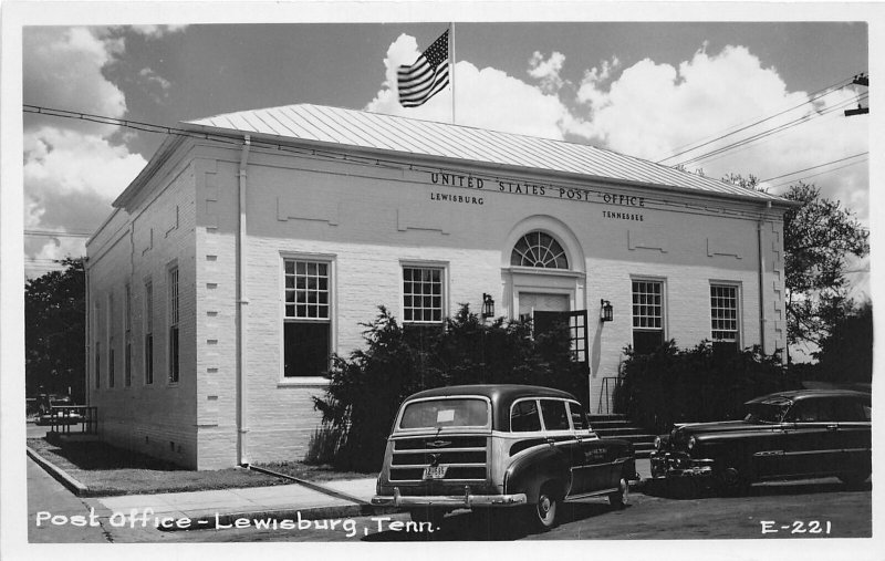 J46/ Lewisburg Tennessee Postcard RPPC c1950s U.S. Post Office  194