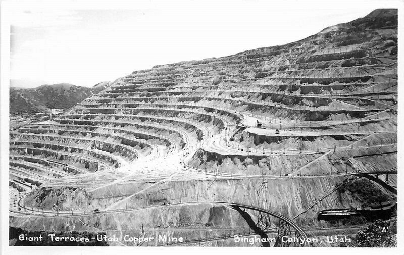 Utah Bingham Canyon Giant Terraces Copper Mine RPPC Photo Postcard 22-4366