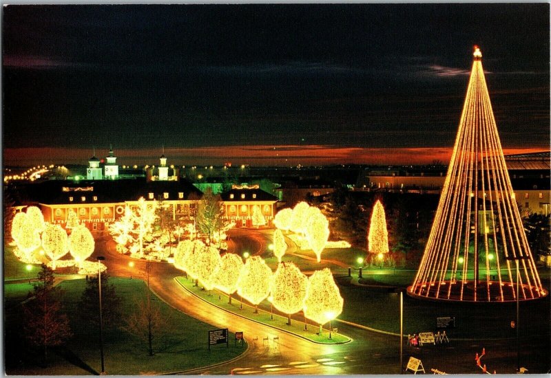 Opryland Hotel Christmas Lights , A Country Christmas Nashville TN Postcard A70