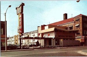 Postcard MOTEL SCENE Rockford Illinois IL AI8052