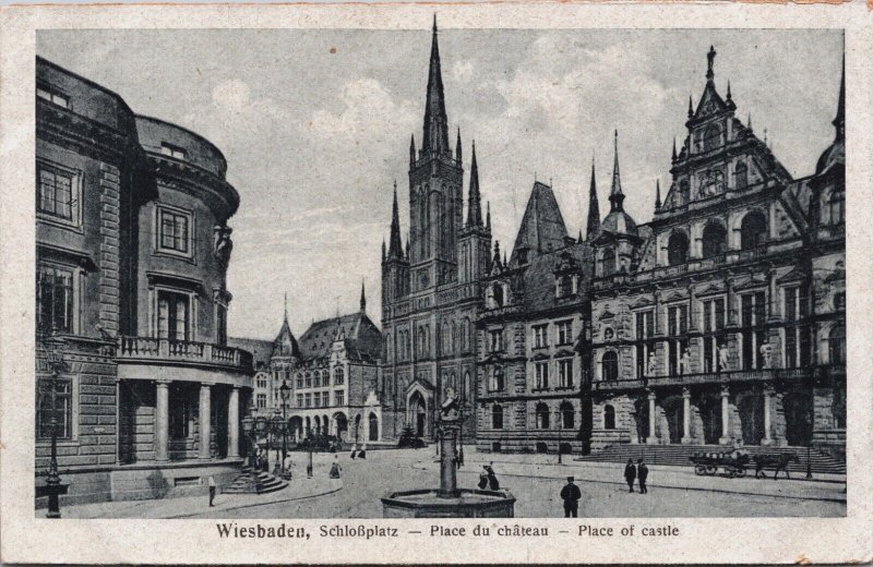 Germany Wiesbaden Schlossplatz Place of Castle Vintage Postcard C140