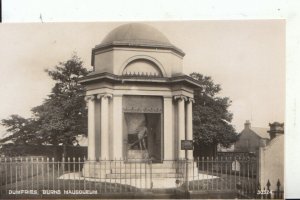 Scotland Postcard - Dumfriesshire - Burns Mausoleum - Ref 15177A