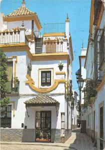 BR77246 sevilla barrio de santa cruz casa tipica spain