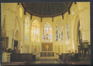 London Postcard - Interior of St George Parish Church, Beckenham   T4492