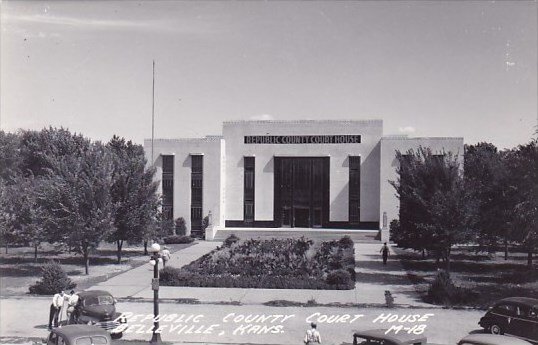 Real Photo Republic County Court House Belleville Kansas