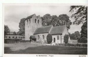 Buckinghamshire Postcard - Fingest, St Bartholomew Church - RP -    ZZ1724