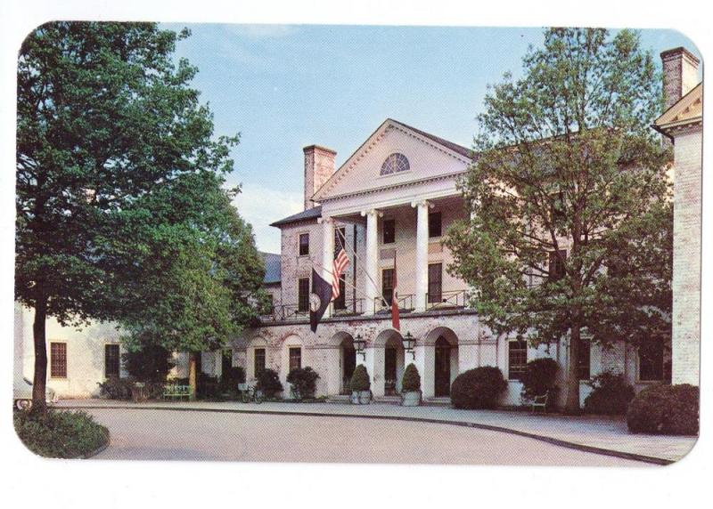 Williamsburg Inn VA  Postcard