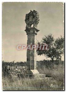 Modern Postcard St Maximin la Sainte Baume Var Saint Pilon