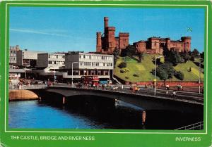 B86730 malham cave yorkshire uk