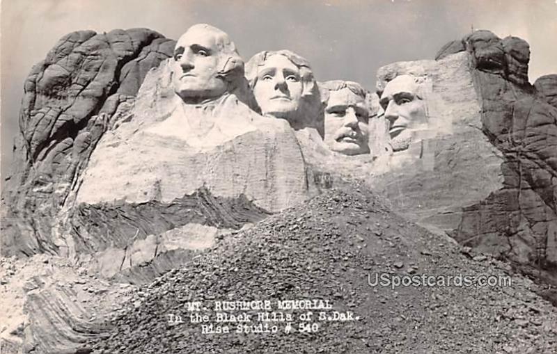 Mount Rushmore National Memorial -sd_rp_0301