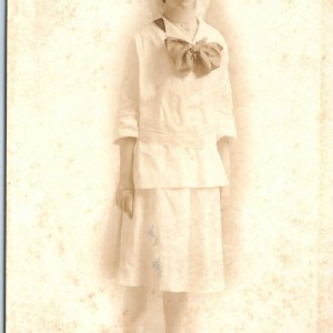 c1910s Cincinnati, OH Somber Young Lady RPPC Real Photo PC by Jones Studio A185