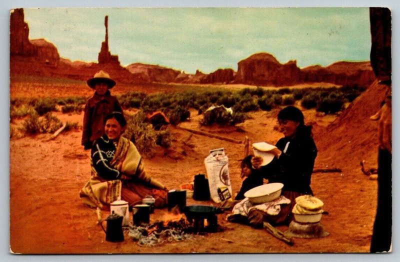 Native American Indian Postcard - Navajo Indians - Arizona