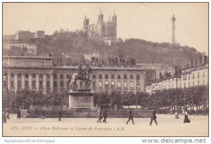 France Lyon Place Bellecour et Coteau de Fourviere