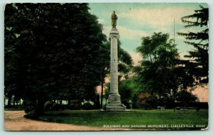 Circleville Ohio~Civil War Soldiers & Sailors Monument~Cannons~c1910 Postcard 