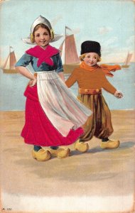 Ethnic Children Dutch Boy and Girl Traditional Silk embossed postcard C327
