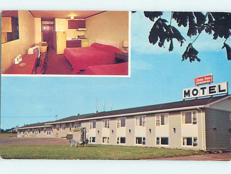 1980's QUEENS ARMS MOTEL West Royalty PE M1672