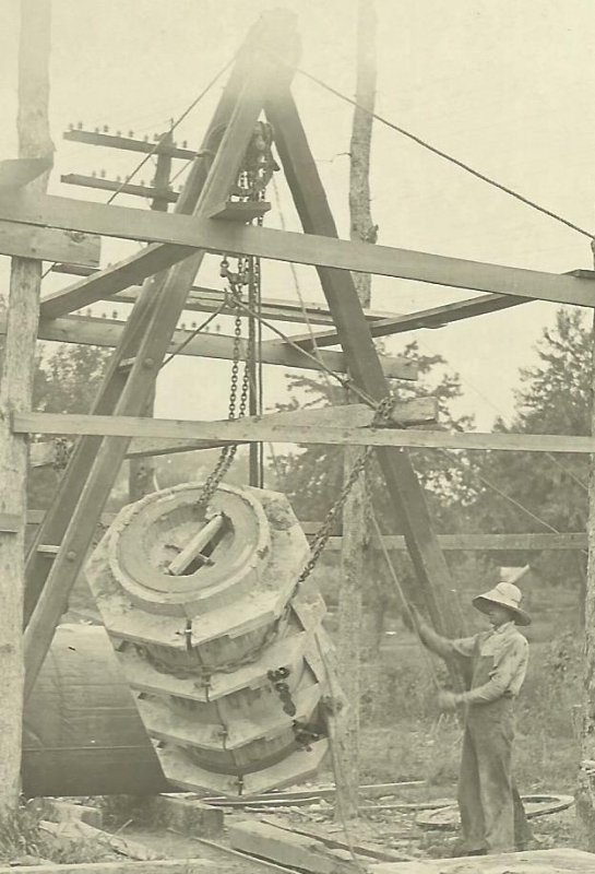 Wyanet ILLINOIS RP c1910 HOIST at TILE FACTORY Workers nr Princeton Sheffield