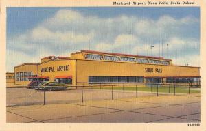 Municipal Airport, Sioux Falls, South Dakota Antique Postcard (T3383)