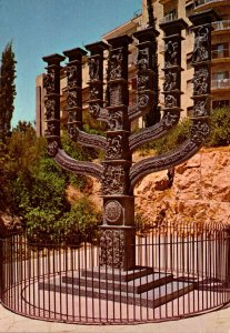 Jordan Jerusalen The Great Menorah Of The Knesseth