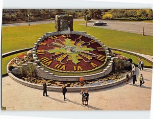 Postcard Floral Clock Niagara on the Lake Canada