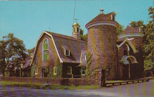 New York Cooperstown Entrance Building Of The Famous Farmers Museum And Villa...