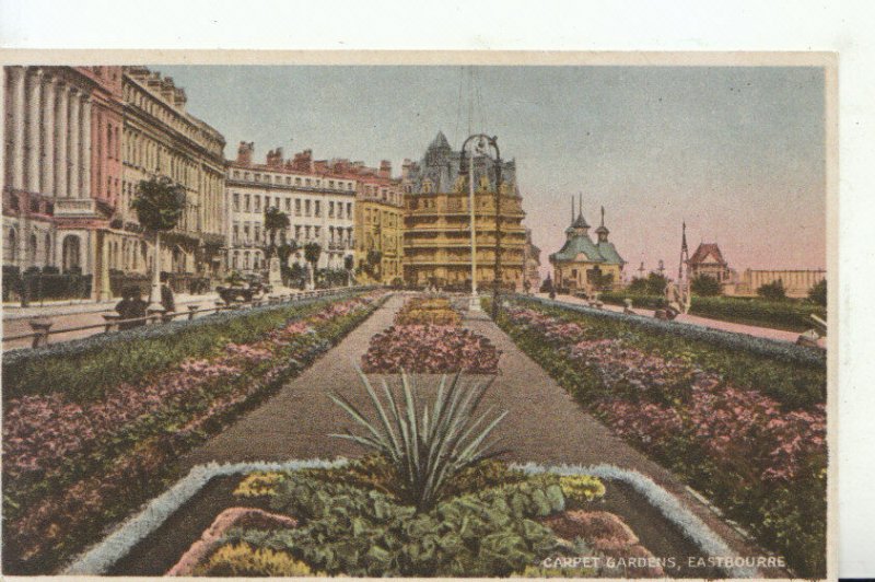 Sussex Postcard - Carpet Gardens - Eastbourne - Ref 18979A