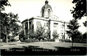 Vtg Tarjeta Postal 1940s RPPC Brookings County Tribunal Casa South Dakota SD