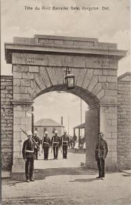 Tete du Pont Barracks Gate Kingston Ontario ON UNUSED Postcard D98 