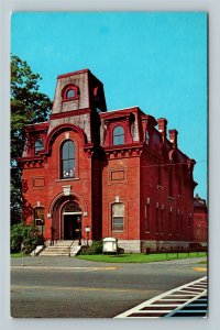 Athenaeum, Public Library, Art Gallery, St Johnsbury Vermont Vintage Postcard